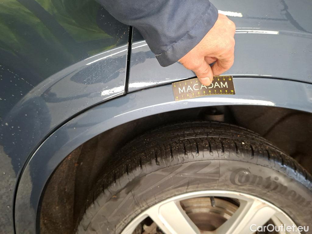  Volvo  XC90 VOLVO  / 2019 / 5P / SUV Recharge T8 AWD GT 8 Inscription Busi #76