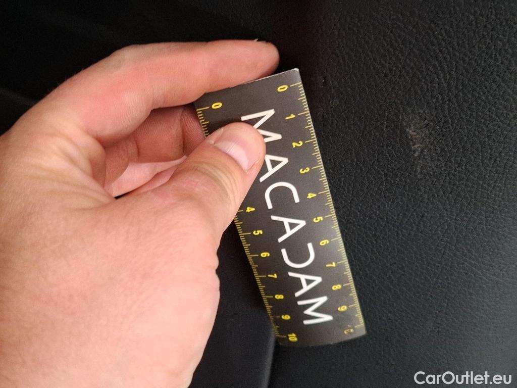  Mercedes  G-Klasee MERCEDES-BENZ GLC Coupe / 2023 / 5P / Coupé GLC 300 e AMG Line 4MATIC #101