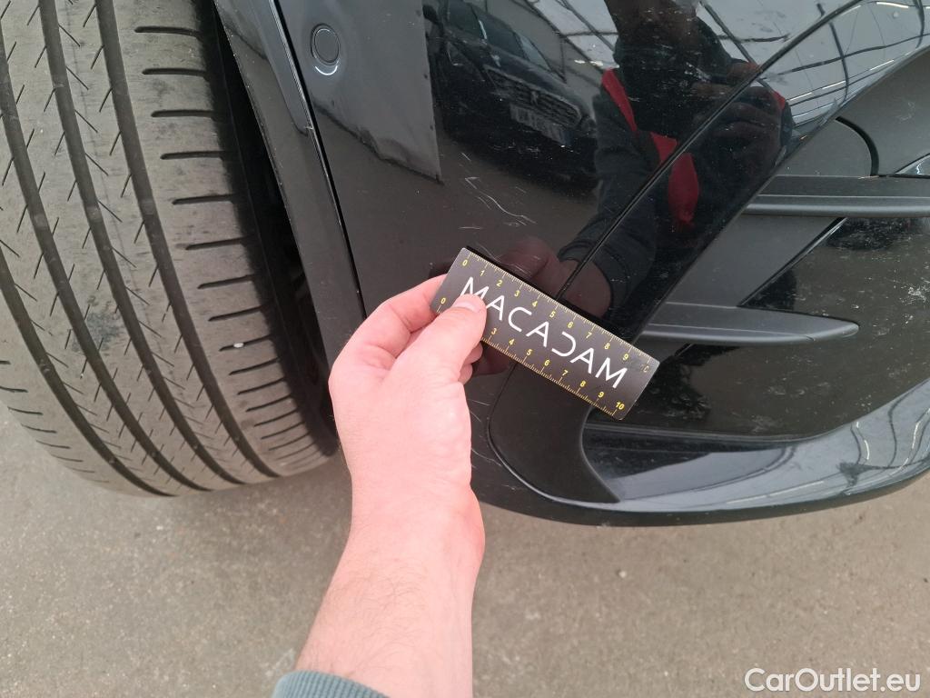  Mercedes  G-Klasee MERCEDES-BENZ GLC Coupe / 2023 / 5P / Coupé GLC 300 e AMG Line 4MATIC #28