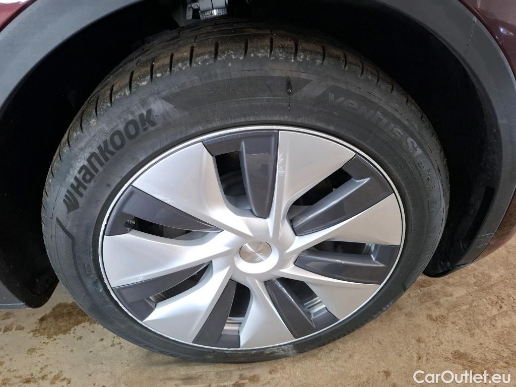  Tesla  Model Y TESLA  / 2020 / 5P / SUV Grande Autonomie Dual-Motor AWD #49