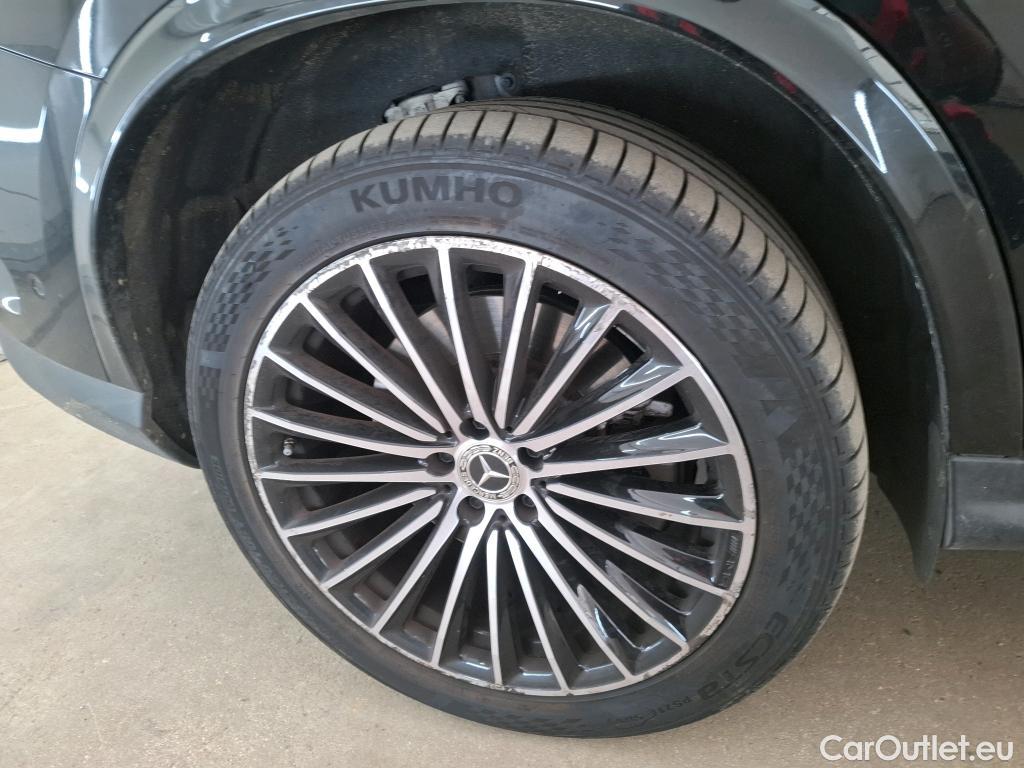  Mercedes  G-Klasee MERCEDES-BENZ GLC Coupe / 2023 / 5P / Coupé GLC 300 e AMG Line 4MATIC #48