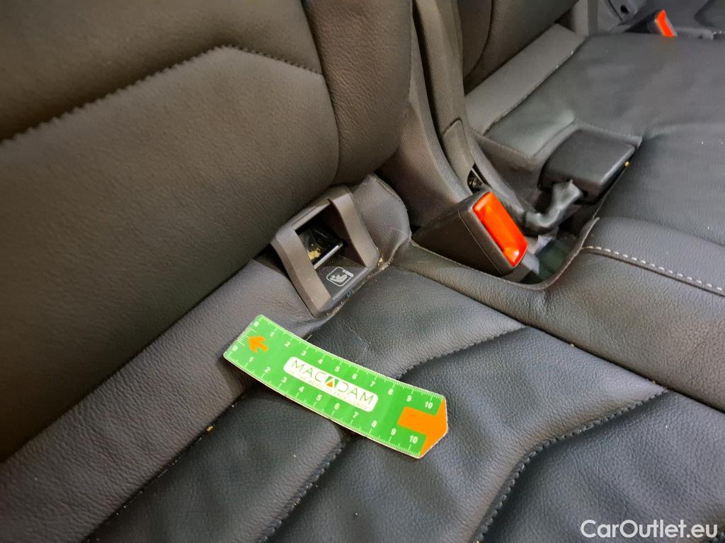  Volkswagen  Touareg VOLKSWAGEN  / 2023 / 5P / SUV 3.0 V6 EHYBRID 4WD R AUTO #11