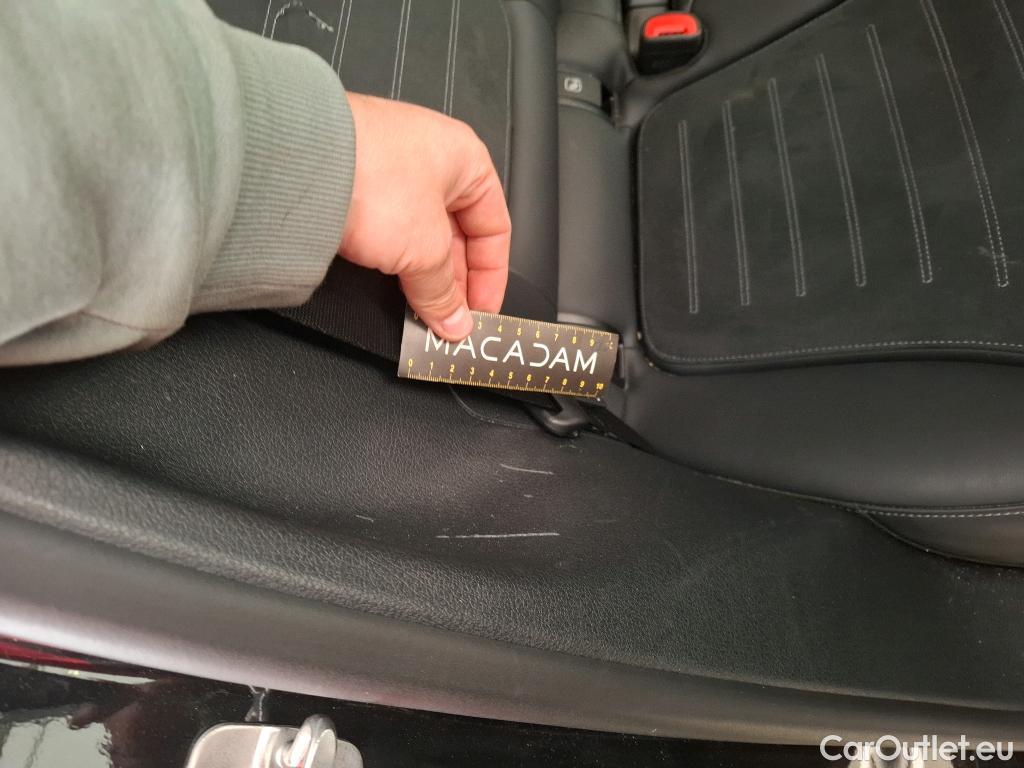  Mercedes  G-Klasee MERCEDES-BENZ GLC Coupe / 2023 / 5P / Coupé GLC 300 e AMG Line 4MATIC #65