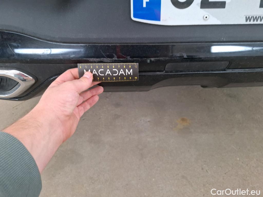  Mercedes  G-Klasee MERCEDES-BENZ GLC Coupe / 2023 / 5P / Coupé GLC 300 e AMG Line 4MATIC #36