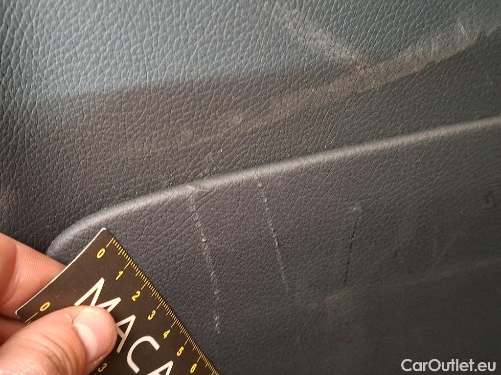  Mercedes  G-Klasee MERCEDES-BENZ GLC Coupe / 2023 / 5P / Coupé GLC 300 e AMG Line 4MATIC #77