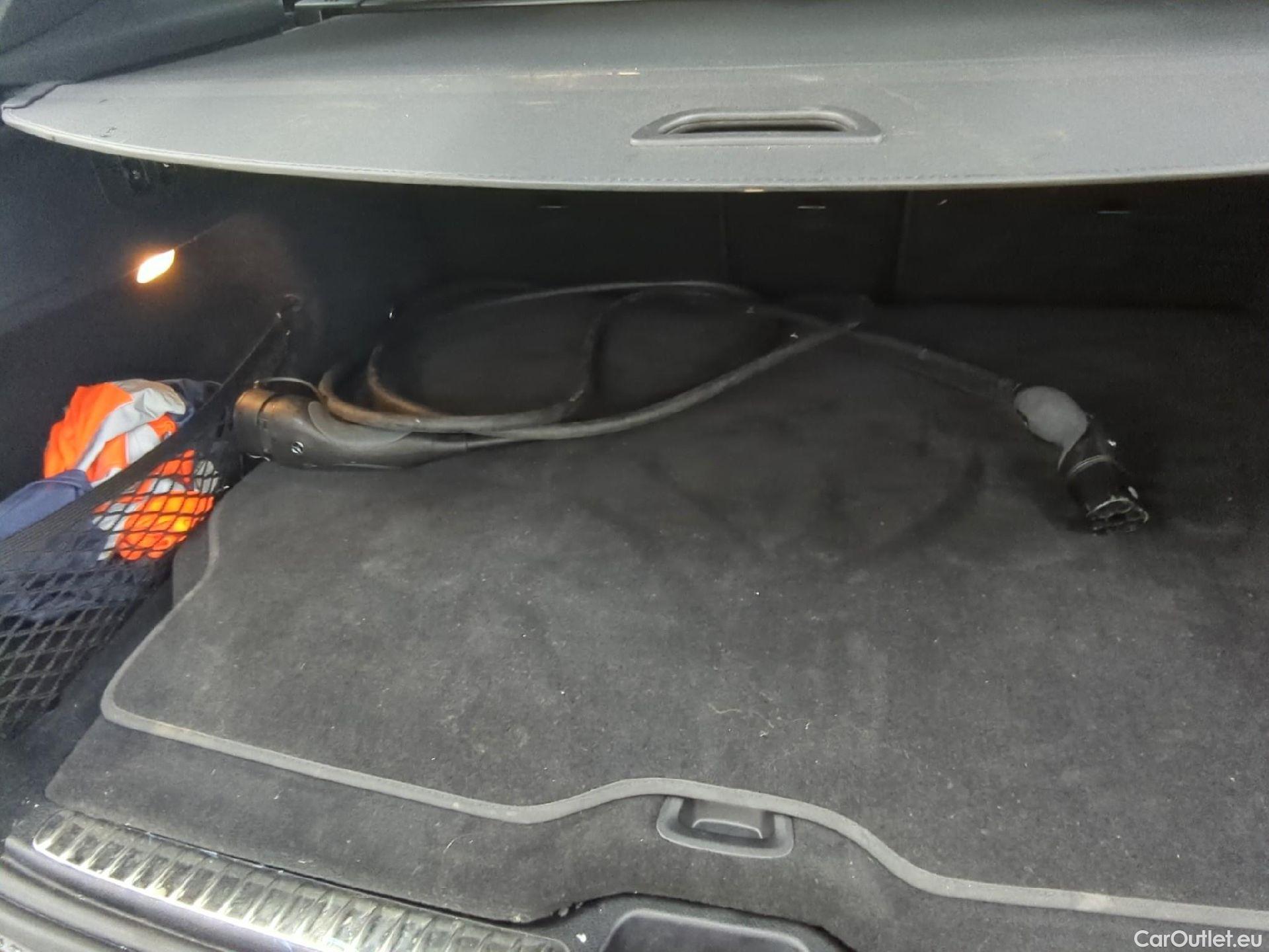  Mercedes  GLC MERCEDES-BENZ  / 2022 / 5P / SUV  400 e AMG Line 4MATIC #1