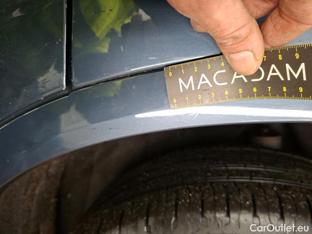  Volvo  XC90 VOLVO  / 2019 / 5P / SUV Recharge T8 AWD GT 8 Inscription Busi #77