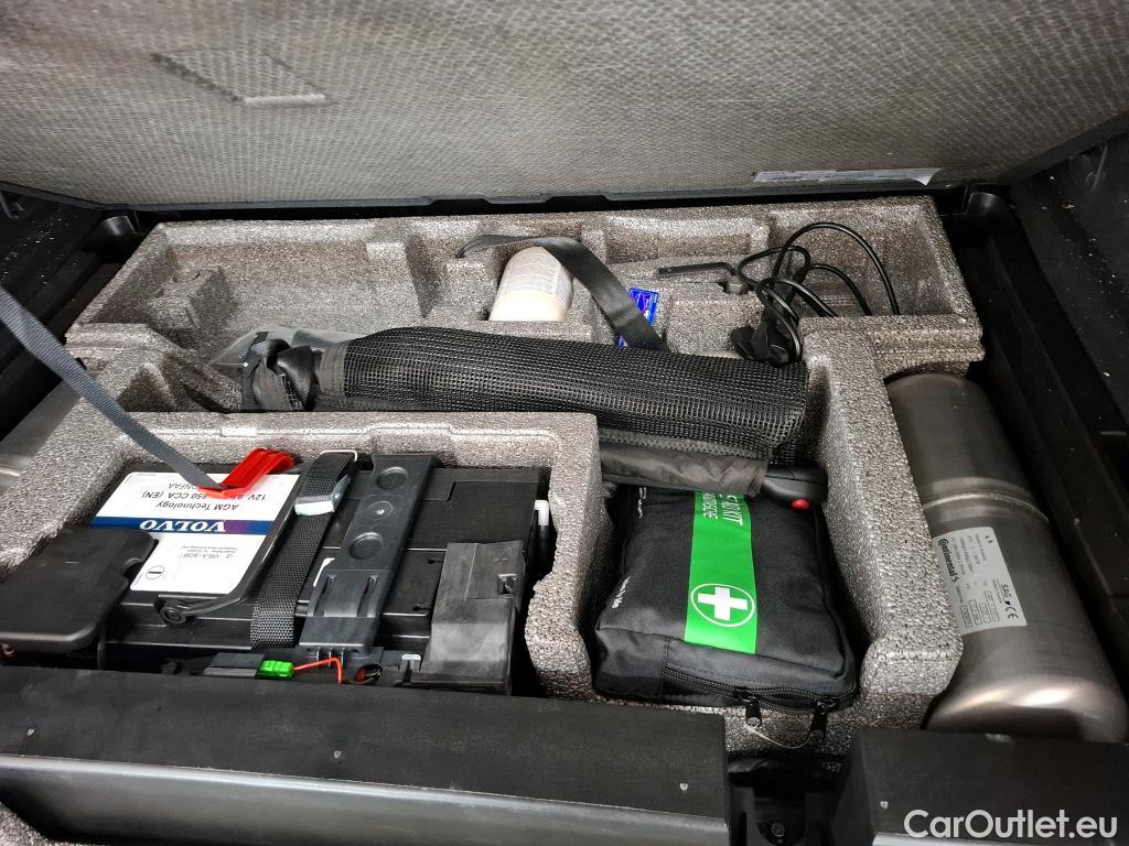  Volvo  XC60 VOLVO  5p SUV T8 Twin Engine 390 GT 8 Inscription Luxe #47