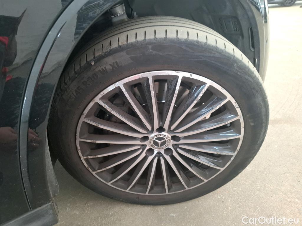  Mercedes  G-Klasee MERCEDES-BENZ GLC Coupe / 2023 / 5P / Coupé GLC 300 e AMG Line 4MATIC #17