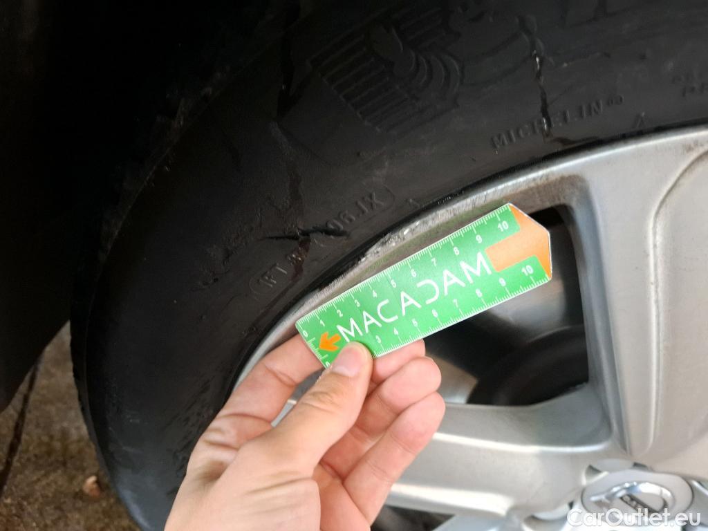  Volvo  XC90 VOLVO  / 2019 / 5P / SUV Recharge T8 AWD GT 8 Inscription Busi #3