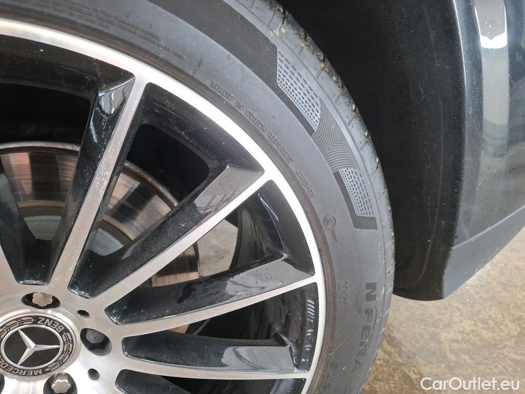  Mercedes  G-Klasee MERCEDES-BENZ GLE Coupe / 2020 / 5P / SUV GLE 350 de 4MATIC AMG Line Coupé #8