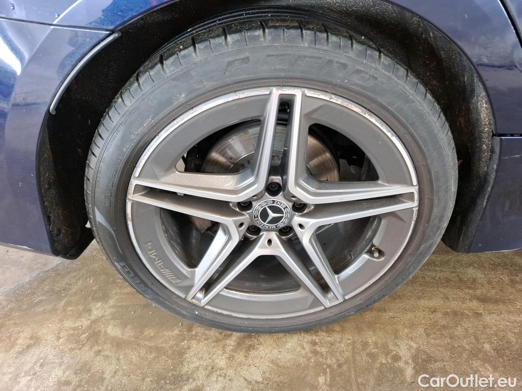  Mercedes  CLS-Klasse MERCEDES-BENZ CLS Coupe / 2018 / 4P / Coupé CLS 220 d AMG Line+ 4Matic #36