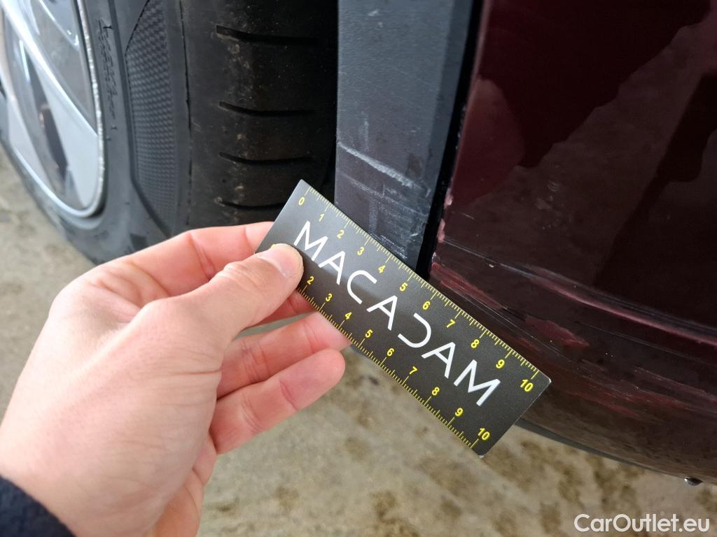  Tesla  Model Y TESLA  / 2020 / 5P / SUV Grande Autonomie Dual-Motor AWD #54