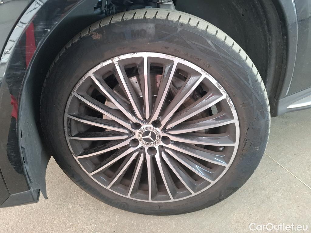  Mercedes  G-Klasee MERCEDES-BENZ GLC Coupe / 2023 / 5P / Coupé GLC 300 e AMG Line 4MATIC #38