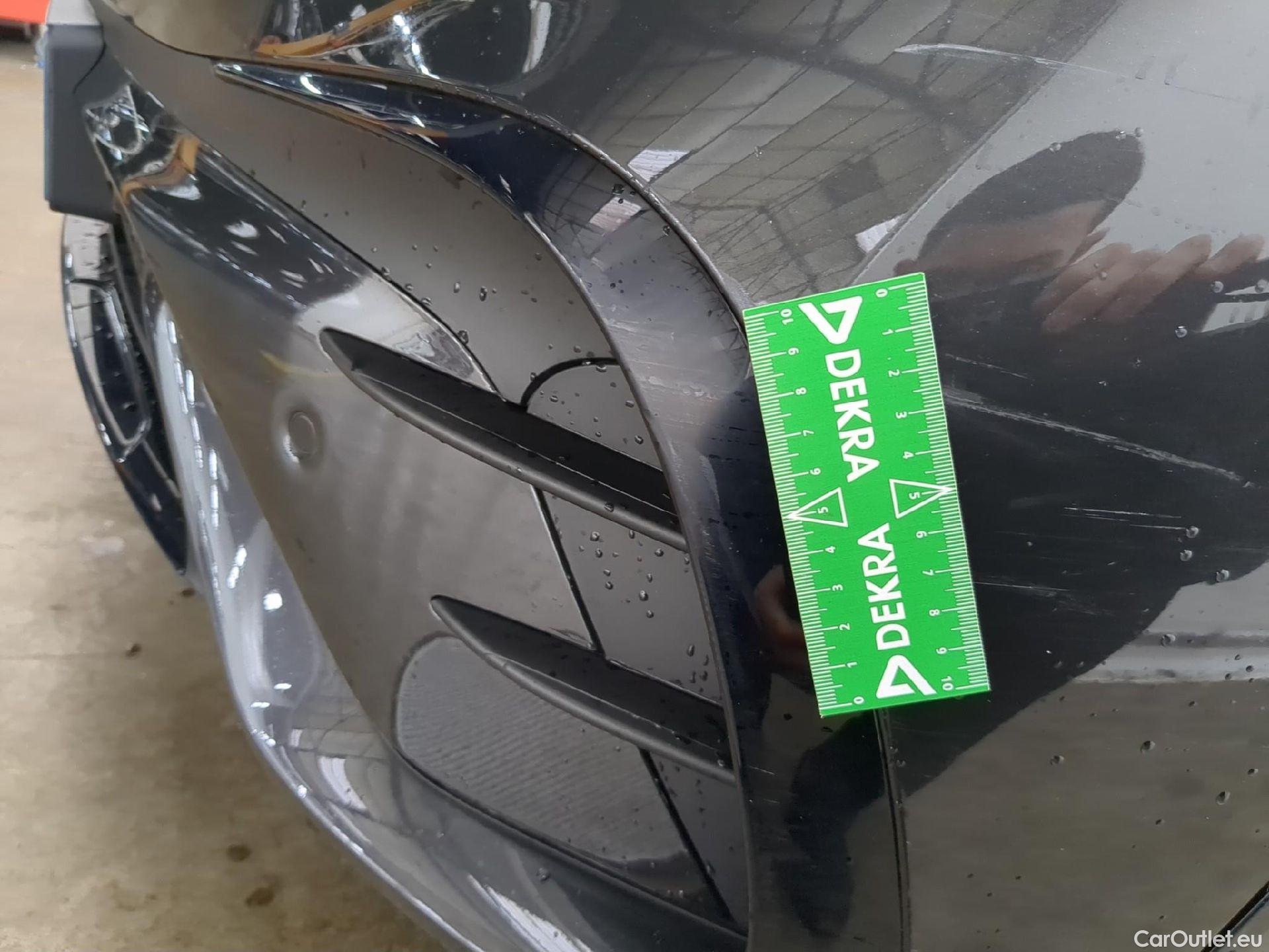  Mercedes  GLC MERCEDES-BENZ  / 2022 / 5P / SUV  400 e AMG Line 4MATIC #25