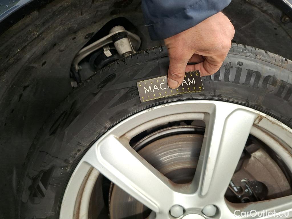  Volvo  XC90 VOLVO  / 2019 / 5P / SUV Recharge T8 AWD GT 8 Inscription Busi #39