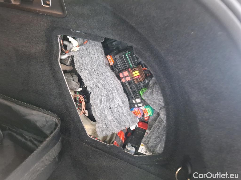  Mercedes  G-Klasee MERCEDES-BENZ GLE Coupe / 2020 / 5P / SUV GLE 350 de 4MATIC AMG Line Coupé #20