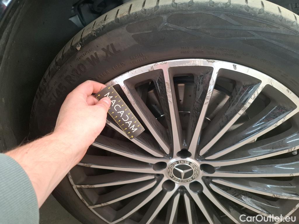  Mercedes  G-Klasee MERCEDES-BENZ GLC Coupe / 2023 / 5P / Coupé GLC 300 e AMG Line 4MATIC #57