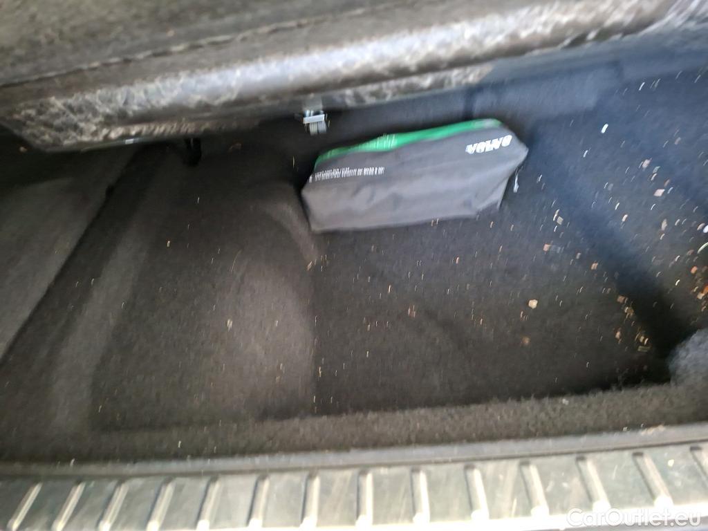  Volvo  XC90 VOLVO  / 2019 / 5P / SUV Recharge T8 AWD GT 8 Inscription Busi #58