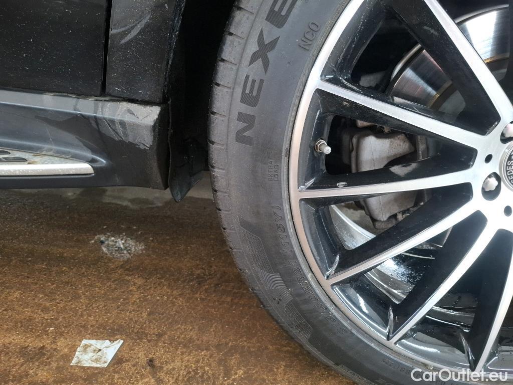  Mercedes  G-Klasee MERCEDES-BENZ GLE Coupe / 2020 / 5P / SUV GLE 350 de 4MATIC AMG Line Coupé #10