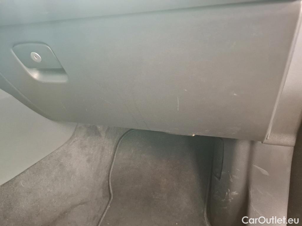  Land Rover  Range Rover LAND ROVER  Velar / 2017 / 5P / SUV 2.0 P400e PHEV BVA R-Dynamic HSE #6