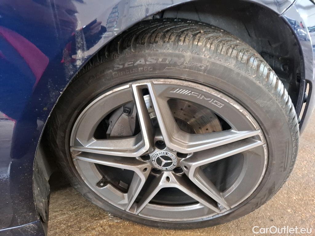  Mercedes  CLS-Klasse MERCEDES-BENZ CLS Coupe / 2018 / 4P / Coupé CLS 220 d AMG Line+ 4Matic #40