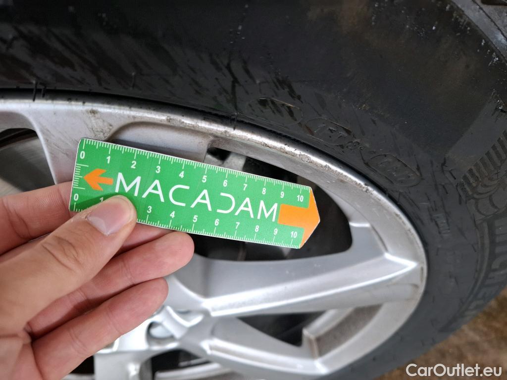  Volvo  XC90 VOLVO  / 2019 / 5P / SUV Recharge T8 AWD GT 8 Inscription Busi #25