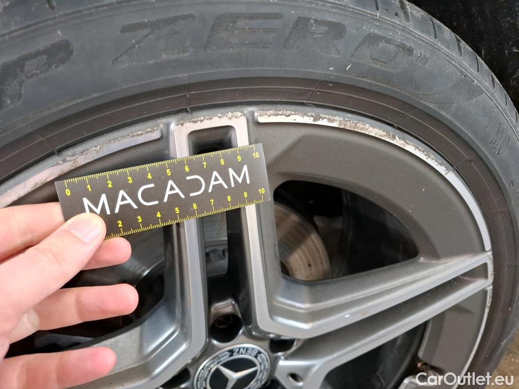  Mercedes  CLS-Klasse MERCEDES-BENZ CLS Coupe / 2018 / 4P / Coupé CLS 220 d AMG Line+ 4Matic #38