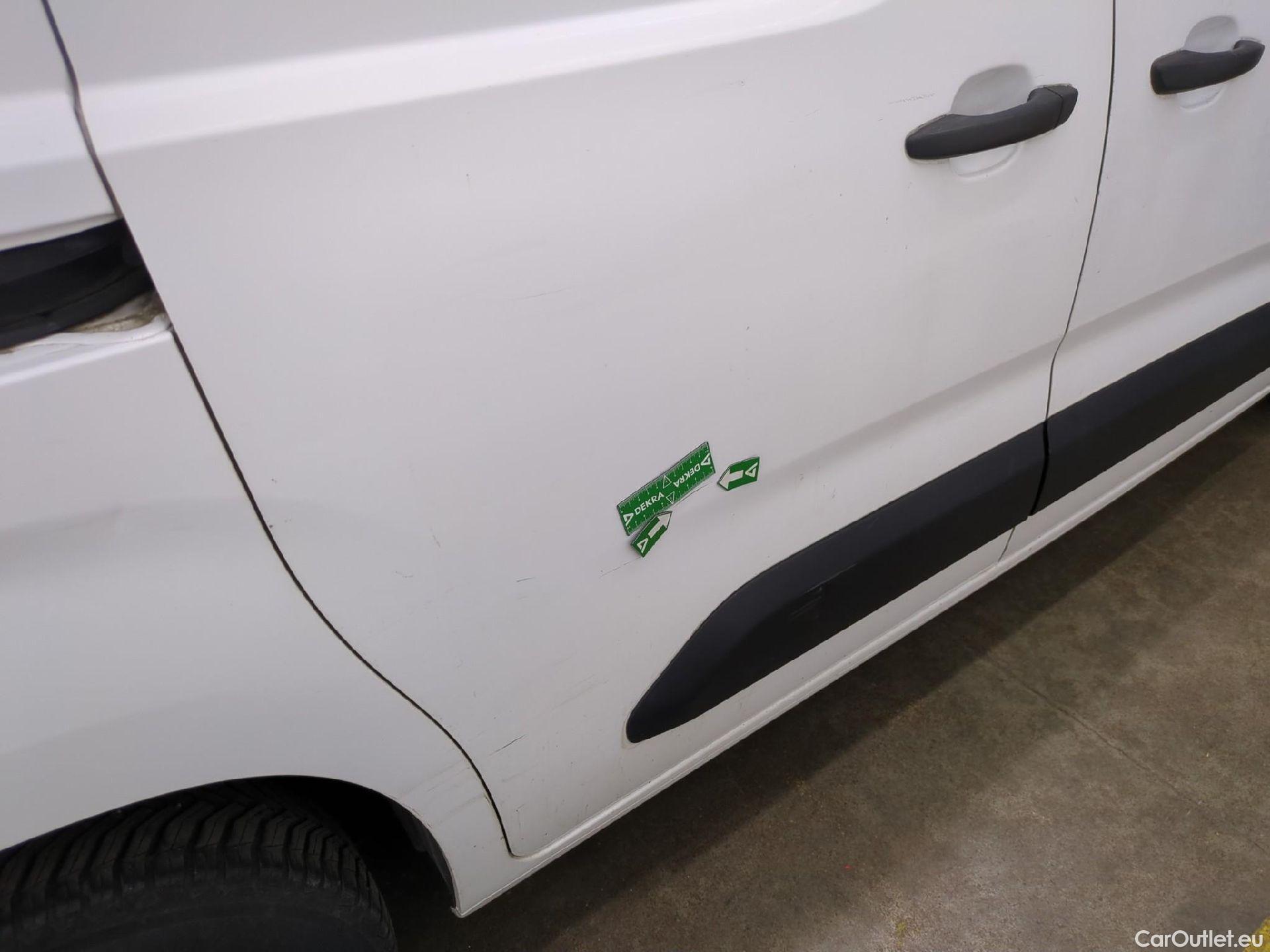  Citroen  Berlingo  Fourgon Club M 650 1.5 BlueHDi 75CV BVM5 E6dT #32