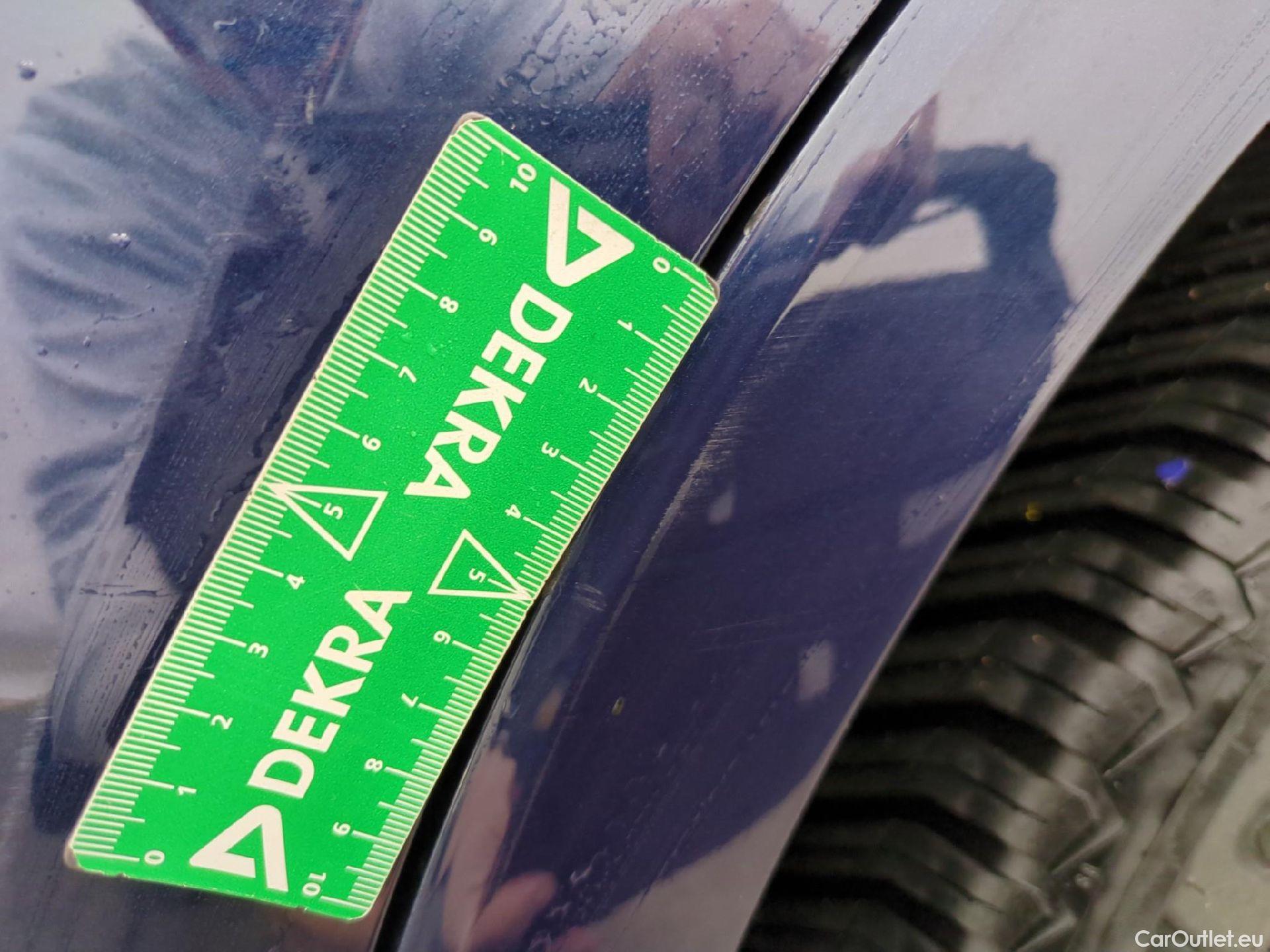  Audi  Q3  35 TDI Design luxe 2.0 TDI 150CV BVA7 E6dT #22