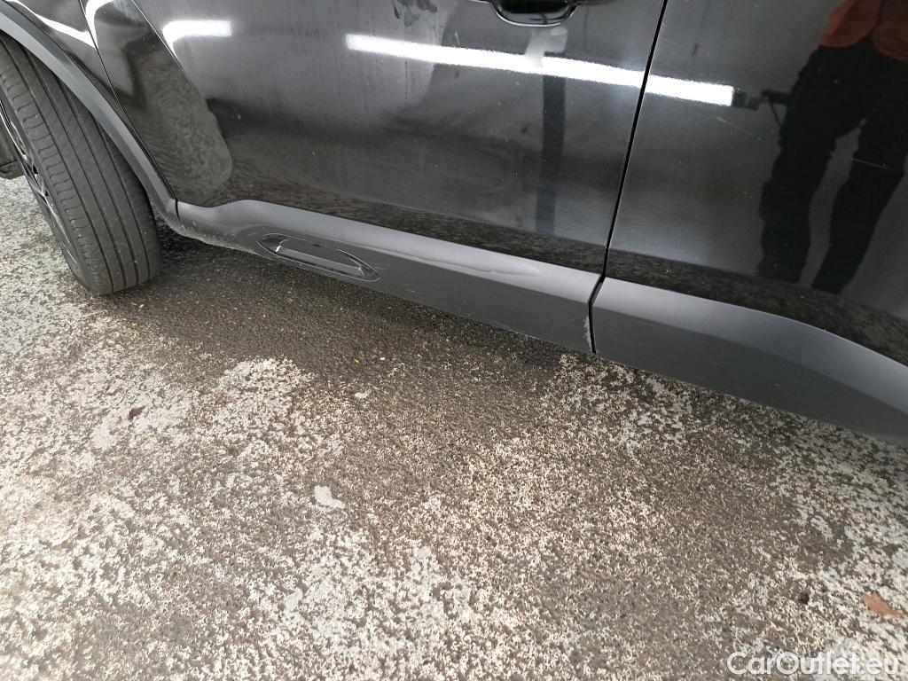  Citroen  C4 CITROEN  X / 2022 / 4P / Berline PureTech 130 S&S EAT8 Feel Pack #40