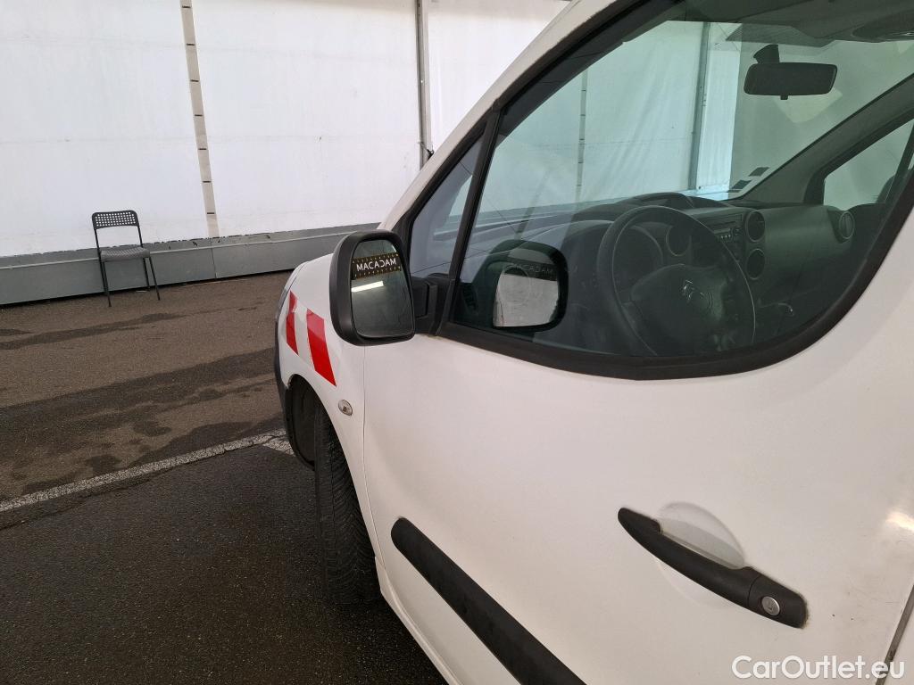  Citroen  Berlingo  Fourgon Club L1 (Court) 1.6 BlueHDi 100CV BVM5 E6 #61