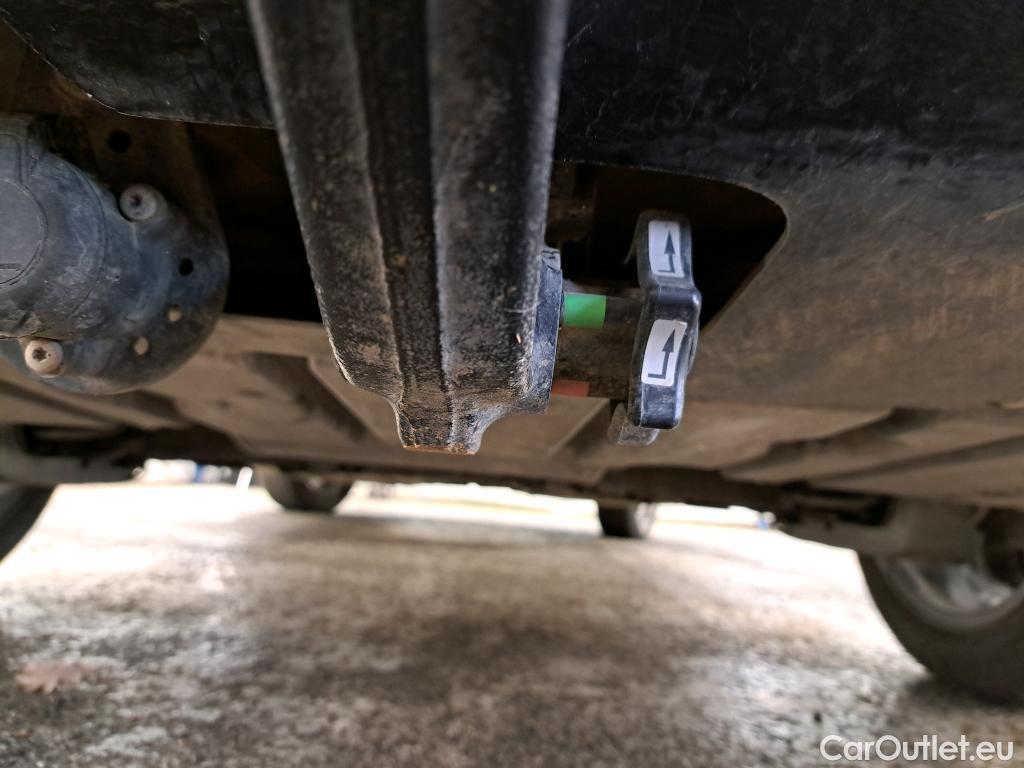  Citroen  C4 CITROEN  X / 2022 / 4P / Berline PureTech 130 S&S EAT8 Feel Pack #28