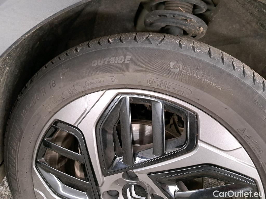  Citroen  C4 CITROEN  X / 2022 / 4P / Berline PureTech 130 S&S EAT8 Feel Pack #33