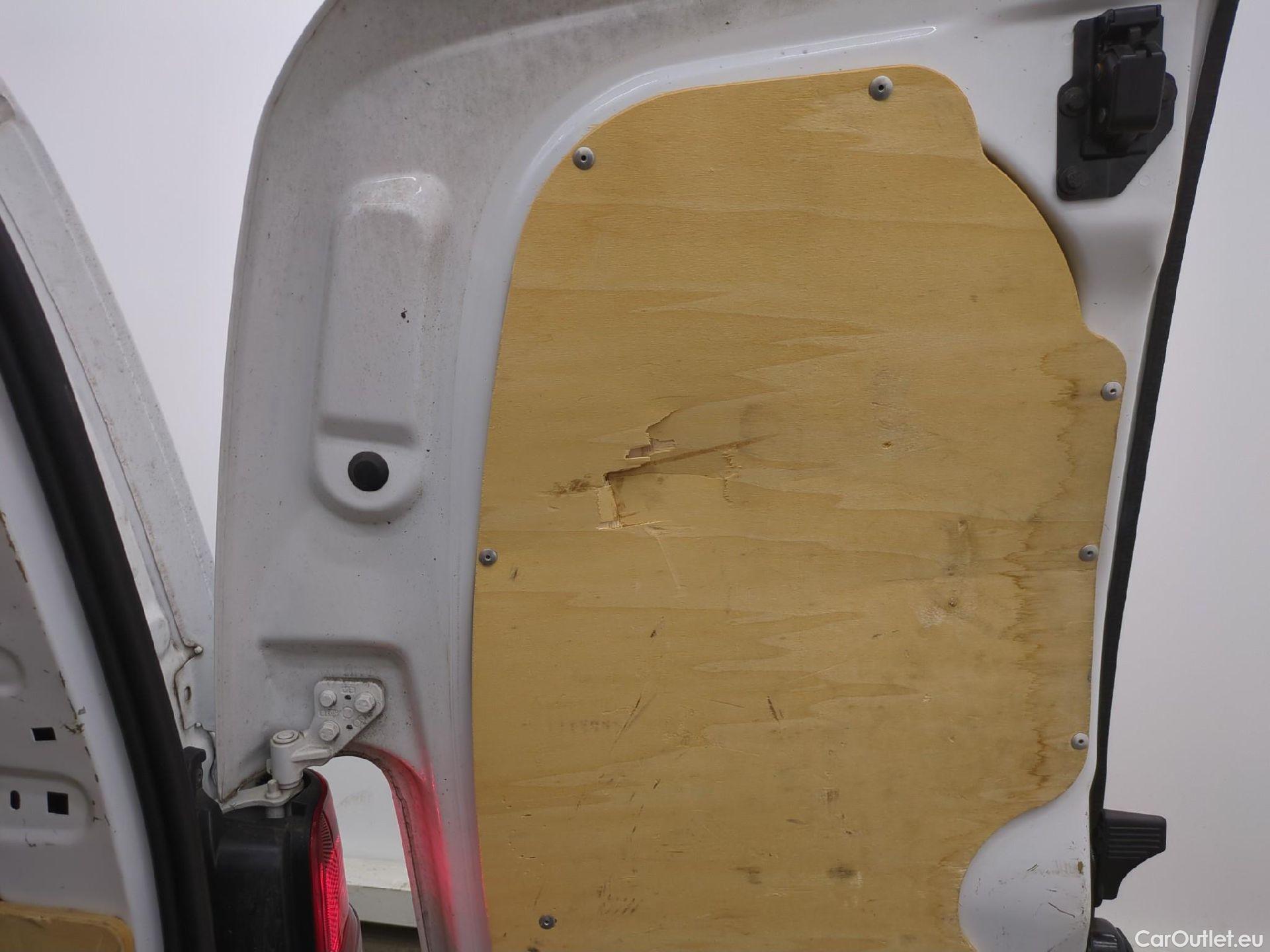  Citroen  Berlingo  Fourgon Club M 650 1.5 BlueHDi 75CV BVM5 E6dT #6