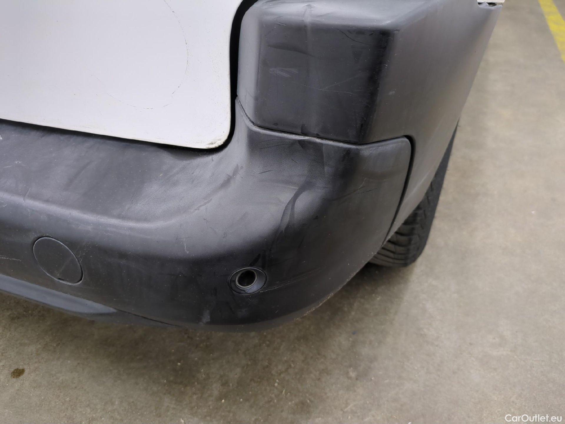  Citroen  Berlingo  Fourgon Club M 650 1.5 BlueHDi 75CV BVM5 E6dT #70