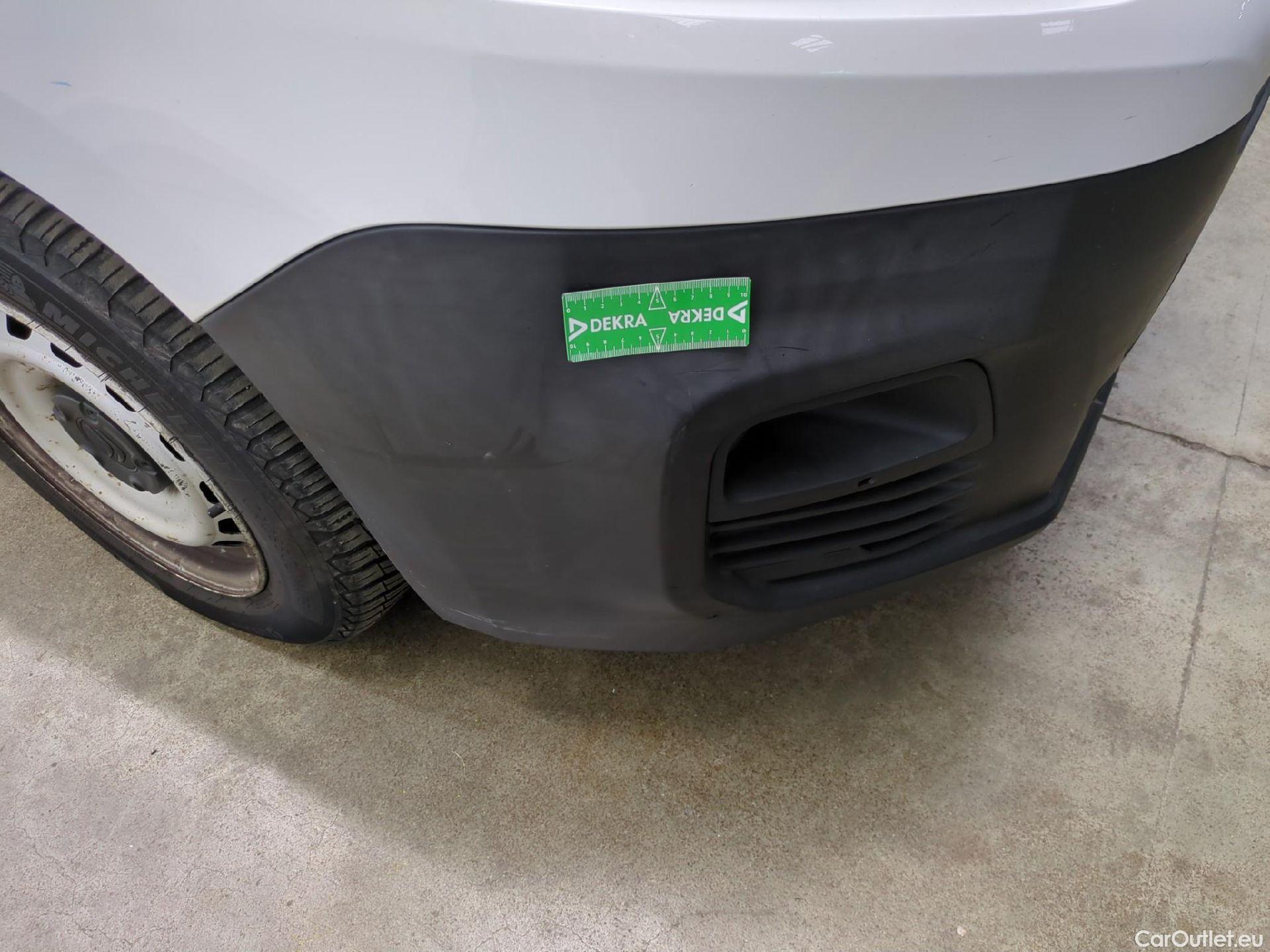  Citroen  Berlingo  Fourgon Club M 650 1.5 BlueHDi 75CV BVM5 E6dT #41