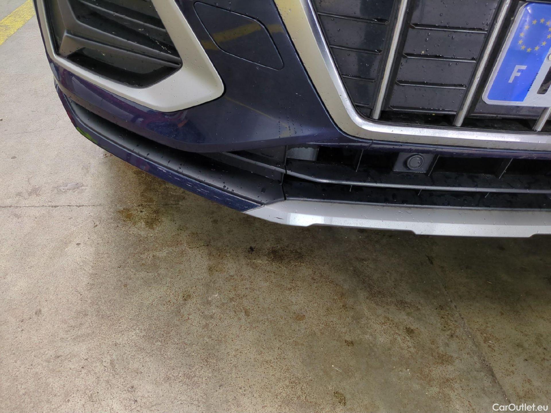  Audi  Q3  35 TDI Design luxe 2.0 TDI 150CV BVA7 E6dT #5