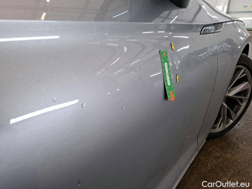  Audi  A5 Sportback AUDI  / 2019 / 5P / Berline 35 TDI 163 S TRONIC 7 BUSI LINE SB #5