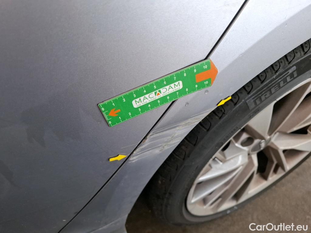  Audi  A5 Sportback AUDI  / 2019 / 5P / Berline 35 TDI 163 S TRONIC 7 BUSI LINE SB #2