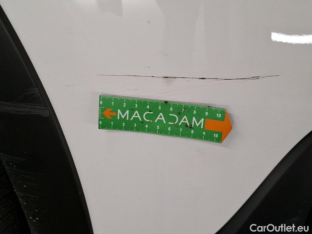  Citroen  C3 CITROEN  / 2020 / 5P / Berline PureTech 83 S&S BVM Feel Pack #6