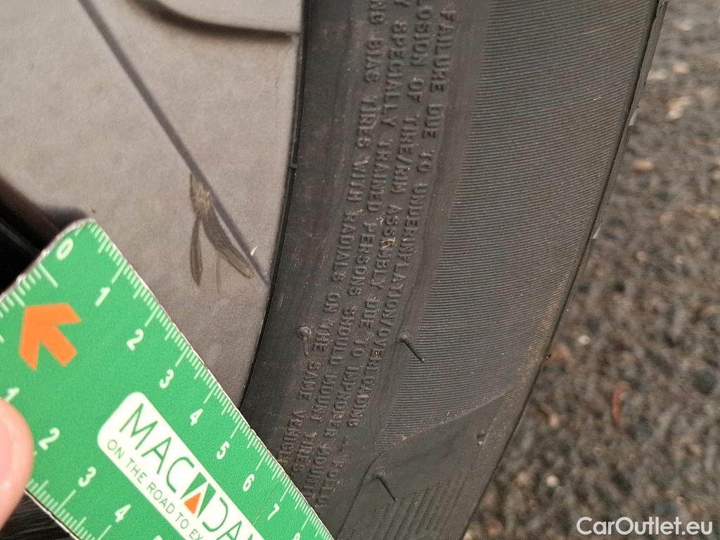  Citroen  C4  X Feel Pack 1.2 PureTech 130CV BVA8 6E #13