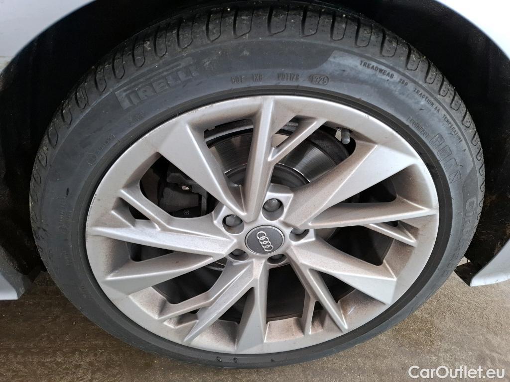  Audi  A5 Sportback AUDI  / 2019 / 5P / Berline 35 TDI 163 S TRONIC 7 BUSI LINE SB #13