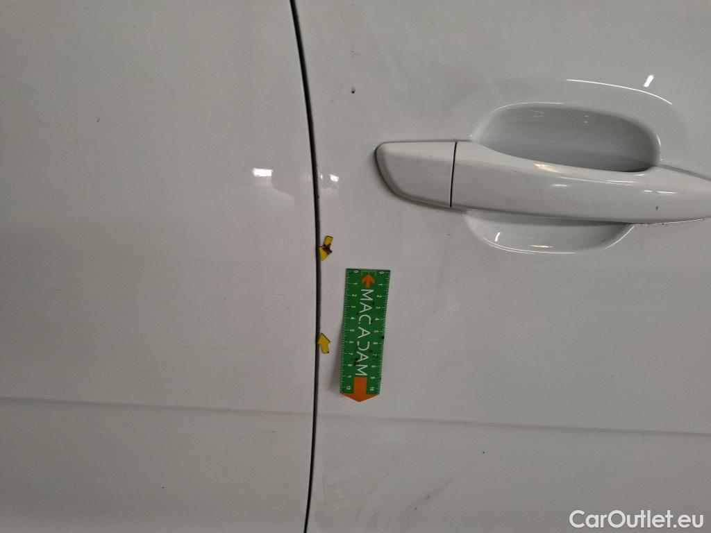  Citroen  C3 CITROEN  / 2020 / 5P / Berline PureTech 83 S&S BVM Feel Pack #33