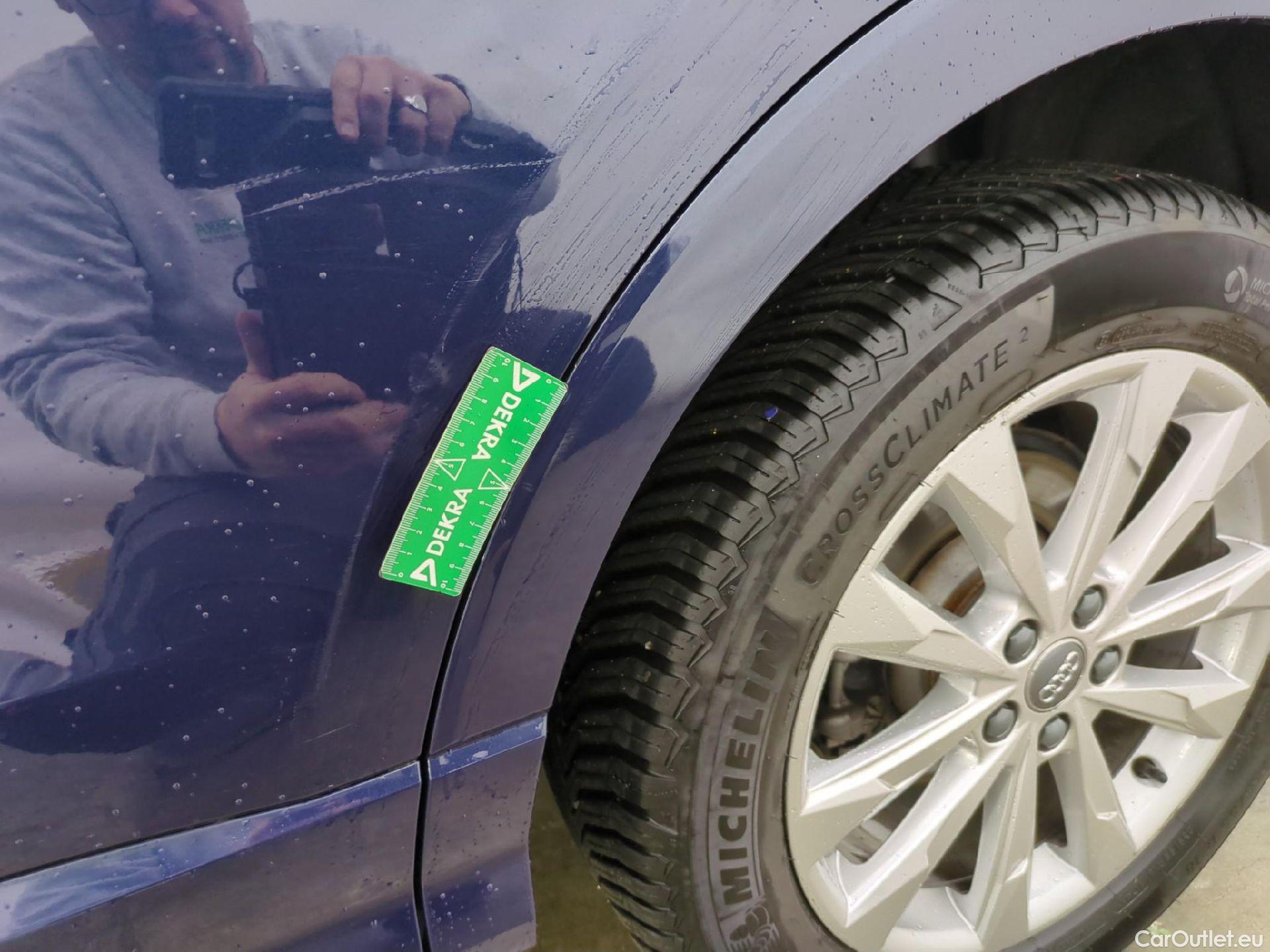  Audi  Q3  35 TDI Design luxe 2.0 TDI 150CV BVA7 E6dT #23