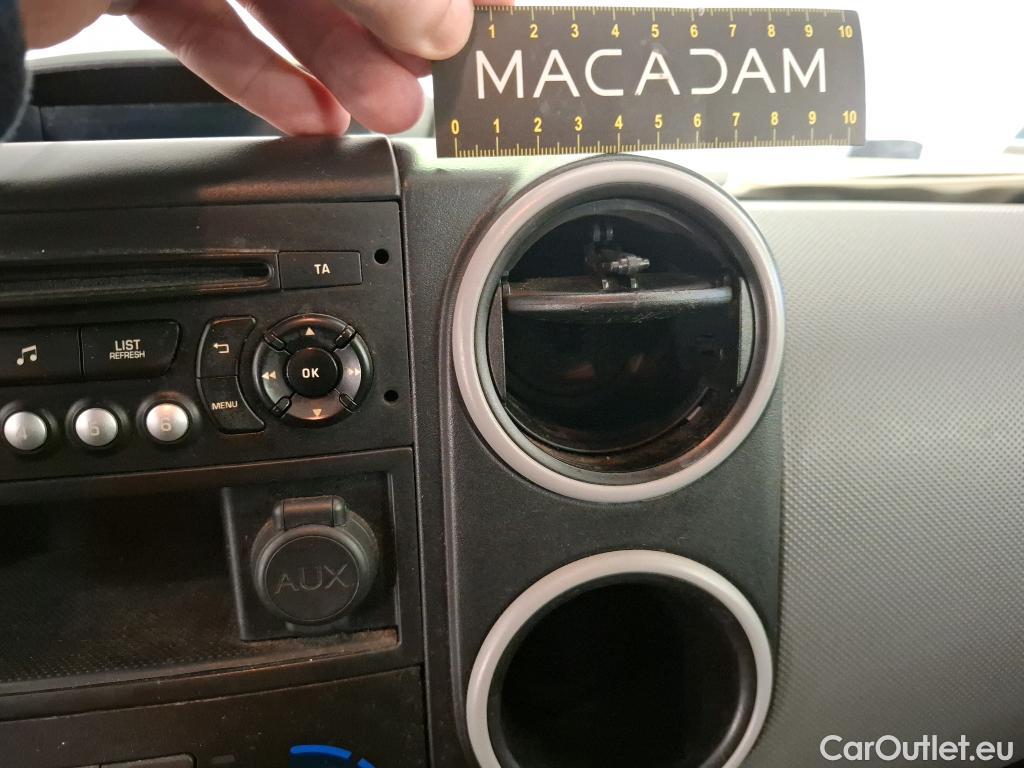  Citroen  Berlingo  Fourgon Club L1 (Court) 1.6 BlueHDi 100CV BVM5 E6 #60