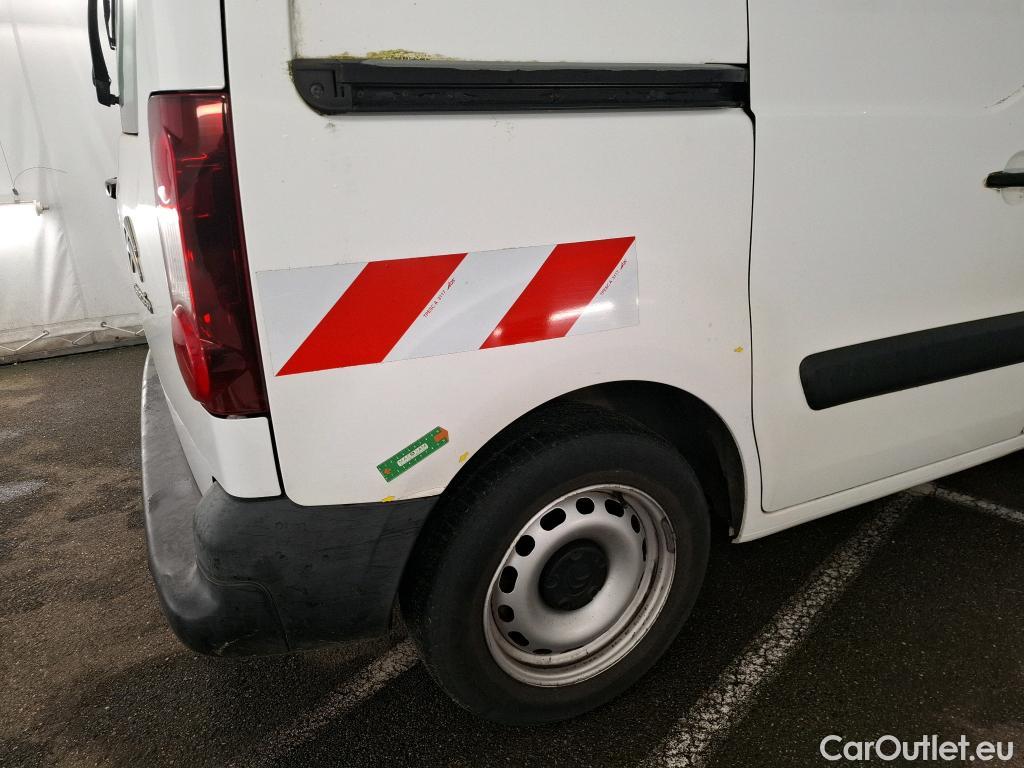  Citroen  Berlingo  Fourgon Club L1 (Court) 1.6 BlueHDi 100CV BVM5 E6 #26