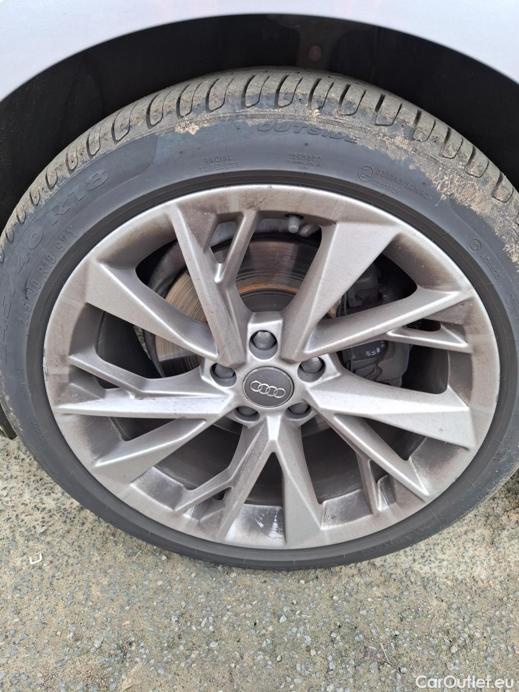  Audi  A5 Sportback AUDI  / 2019 / 5P / Berline 35 TDI 163 S TRONIC 7 BUSI LINE SB #34