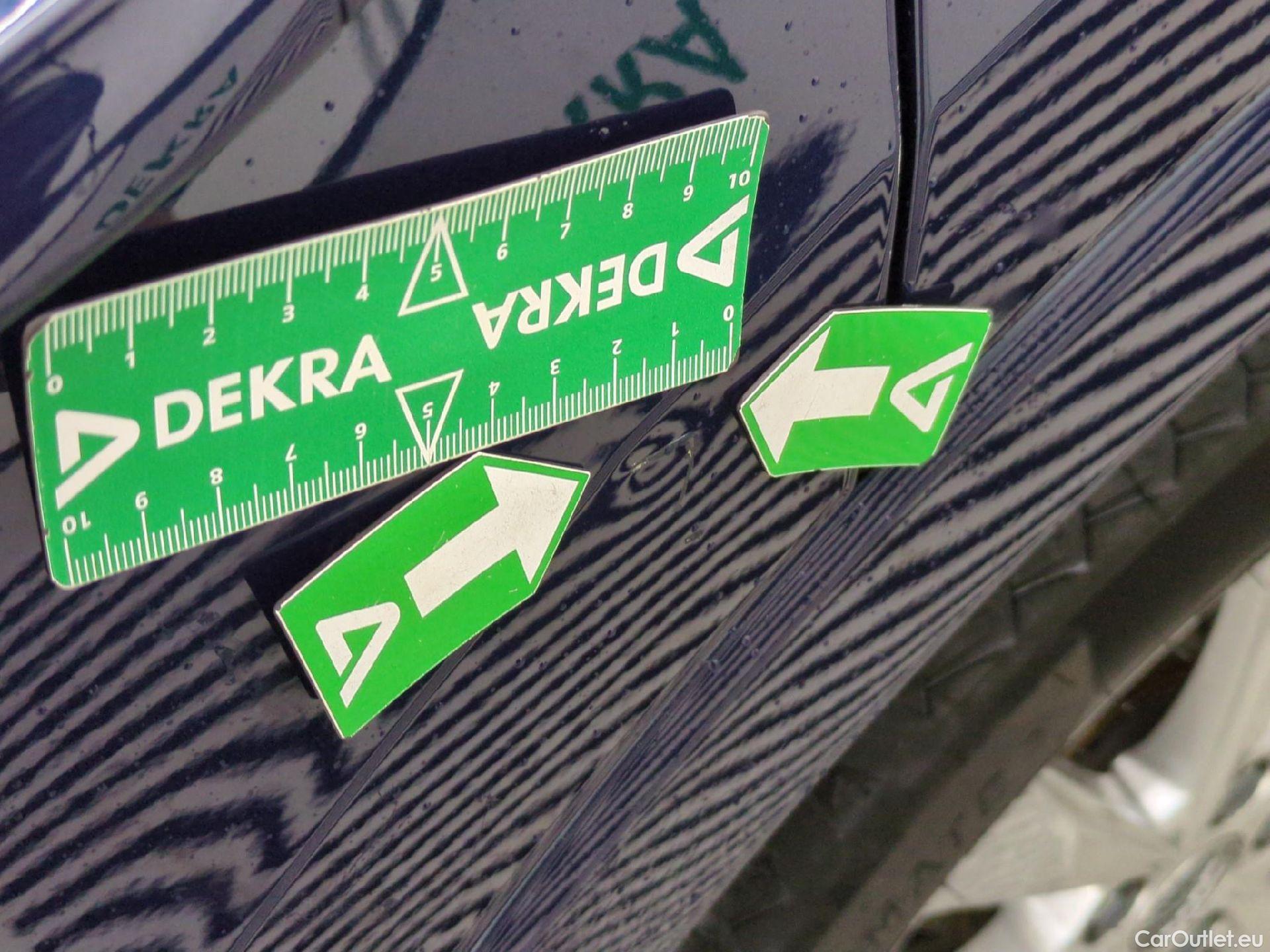  Audi  Q3  35 TDI Design luxe 2.0 TDI 150CV BVA7 E6dT #15