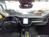  Volvo  XC60 VOLVO  / 2021 / 5P / SUV B4 D AWD AUTOMATICO CORE #3